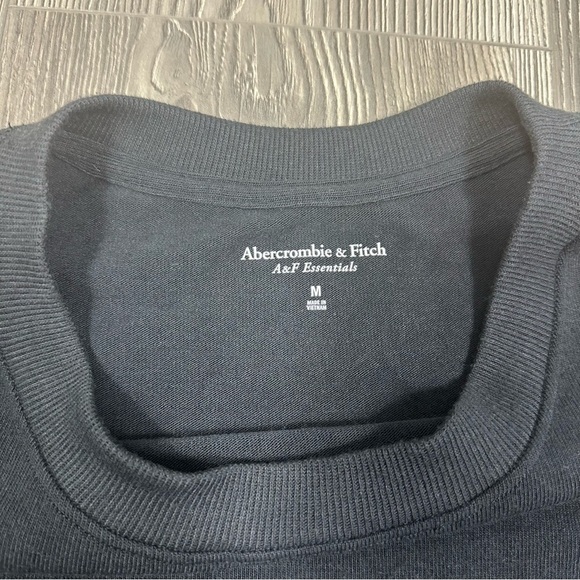 Abercrombie black soft oversized lounge top medium - Picture 3 of 8